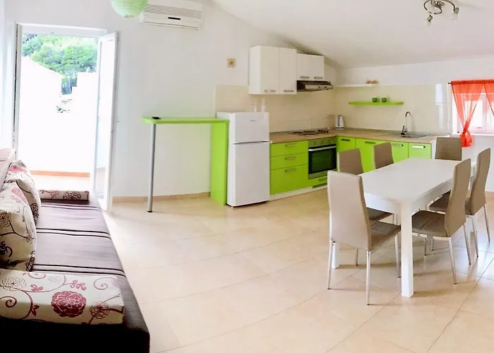 Apartman Iskra *