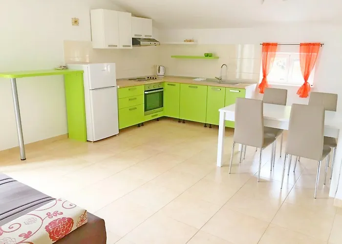 Apartman Iskra *
