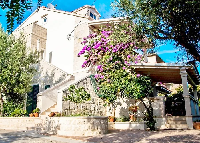 Apartman Iskra *