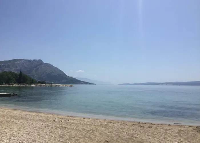 Iskra * Duće