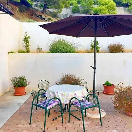 Iskra Apartman