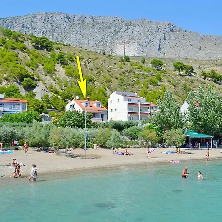 Apartment Iskra *