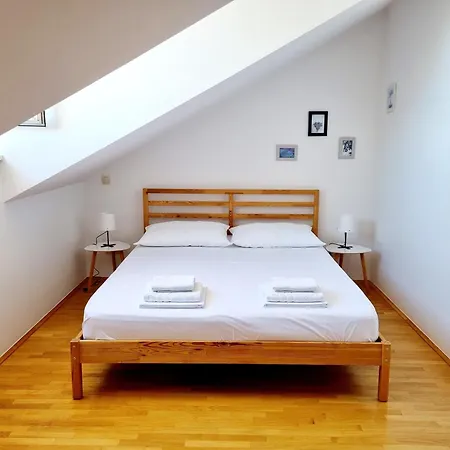 Apartment Iskra