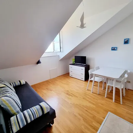 Iskra Apartman Duće