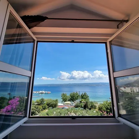 Apartment Iskra *